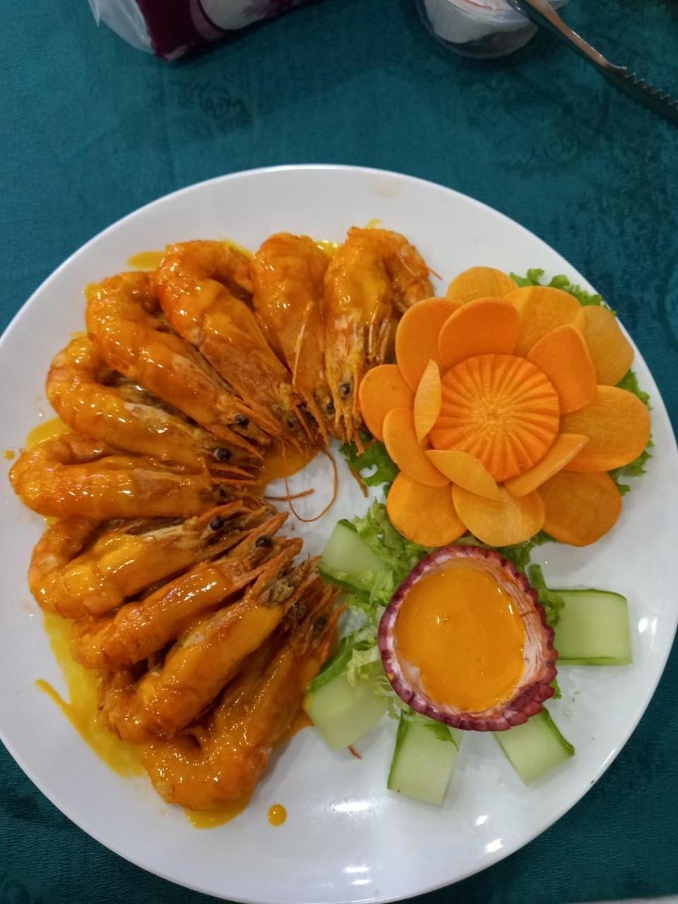 Ngan Ha Hotel Dai Tiet Екстер'єр фото