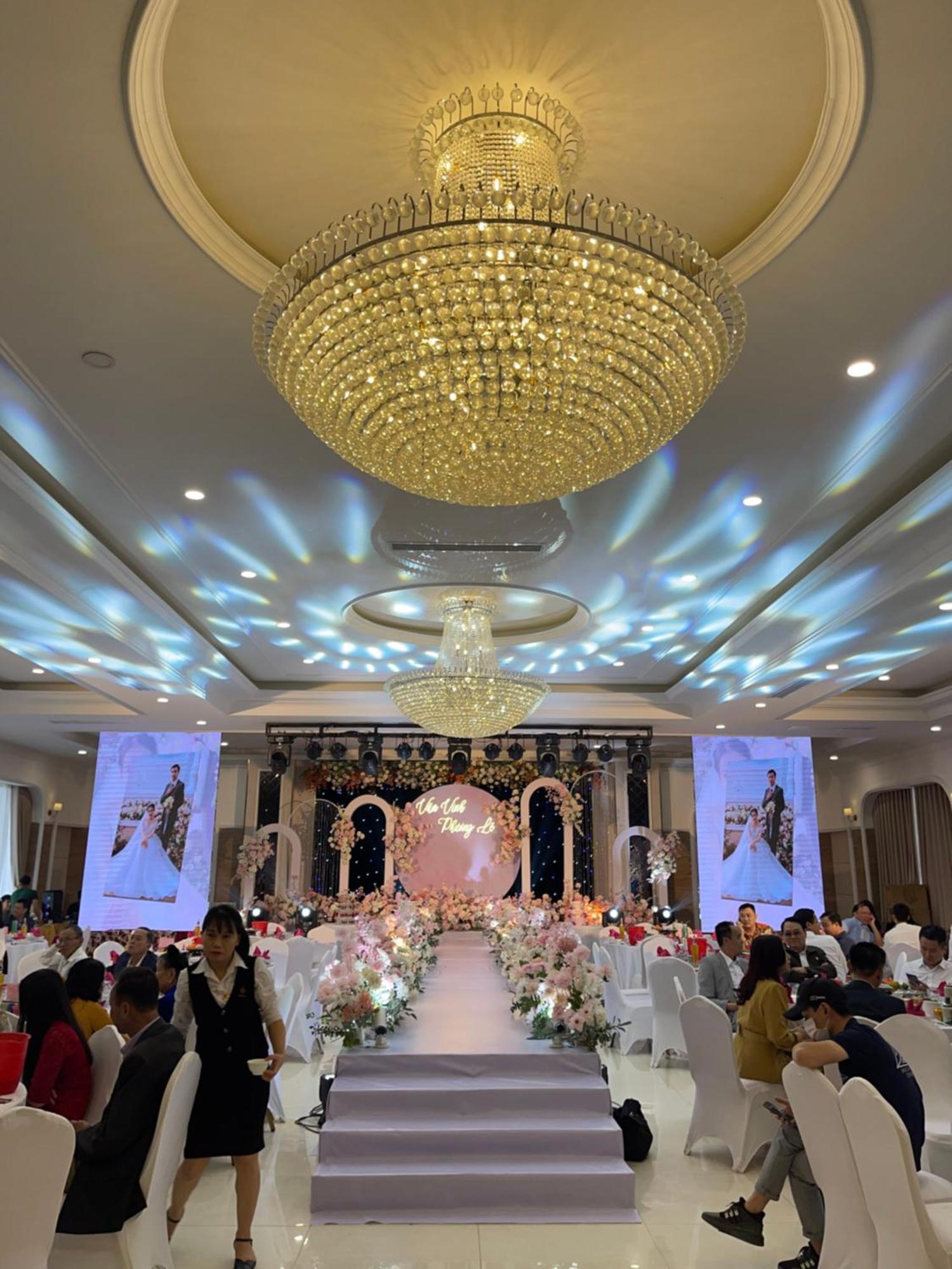 Ngan Ha Hotel Dai Tiet Екстер'єр фото
