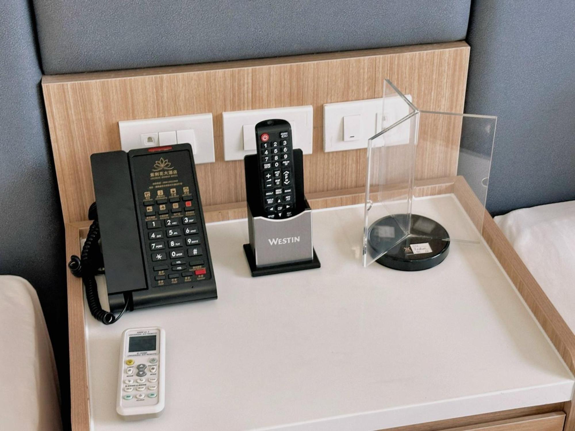 Ngan Ha Hotel Dai Tiet Екстер'єр фото